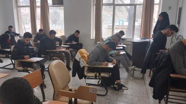 آغاز امتحانات پایان نیمسال اول تحصیلی ۱۴۰۳–۱۴۰۲ 4