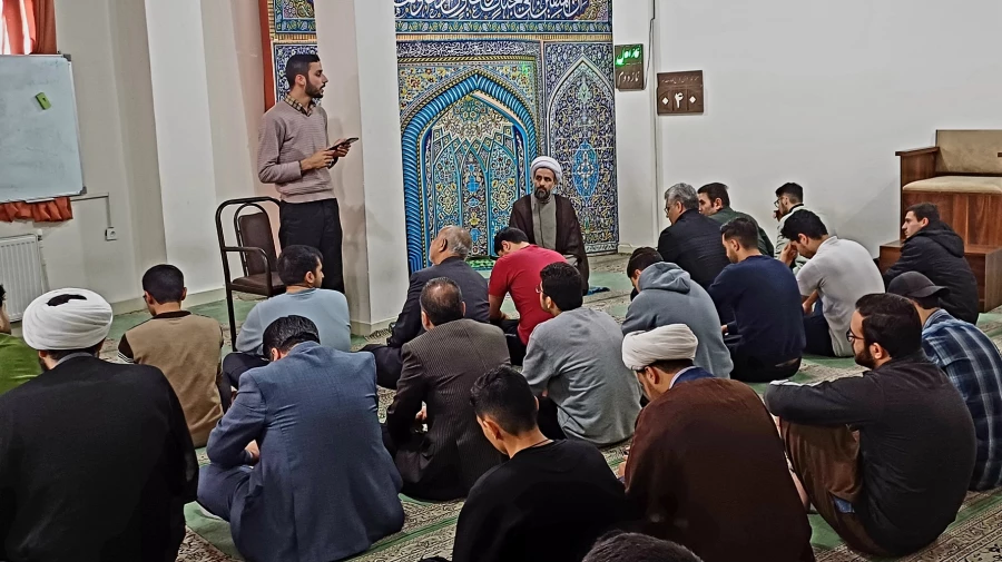 سخنرانی و مولودی خوانی به مناسبت آغاز ماه رجب و سالروز ولادت امام محمد باقر علیه السلام 3