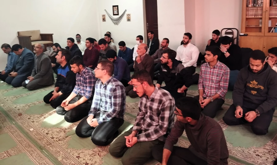 سخنرانی دربارهٔ فضیلت و اعمال ماه رجب 3