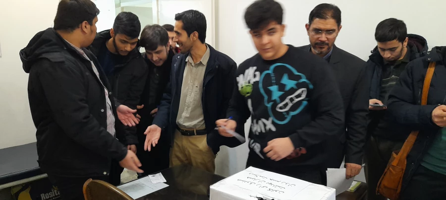 آغاز انتخابات کانون همیاران سلامت پردیس شهید چمران 4