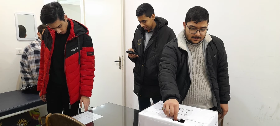 آغاز انتخابات کانون همیاران سلامت پردیس شهید چمران 5