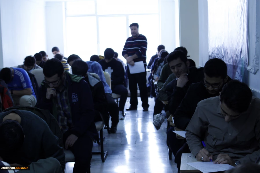 اتمام امتحانات پایان نیمسال اول تحصیلی ۱۴۰۳–۱۴۰۲ 3