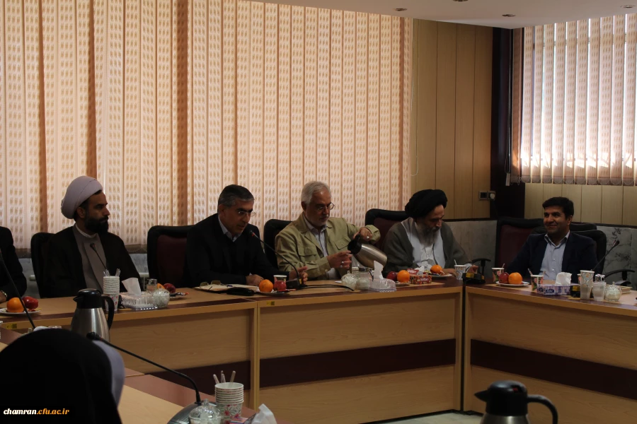 نشست شورای اداری پردیس شهید چمران - ۲۵ اسفند ۱۳۹۷ 6