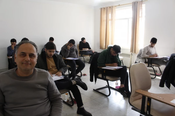 برگزاری آزمون کارشناسی ارشد در پردیس شهید چمران 4