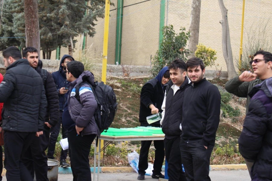 تریبون آزاد دانشجویی با محوریت انتخابات آری یا خیر؟ 4