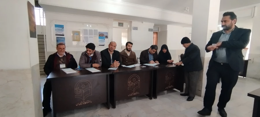 رای گیری انتخابات مجلس شورای اسلامی و مجلس خبرگان رهبری در پردیس شهید چمران 3