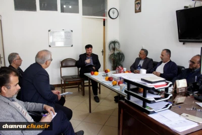 نشست سرپرستان شبانه روزی با معاونت توسعه منابع و امور دانشجویی