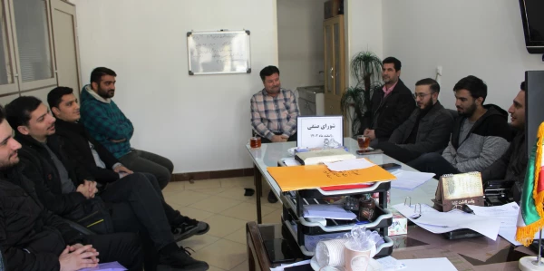 دومین نشست شورای صنفی با آقای مشهدی عباسی
 2