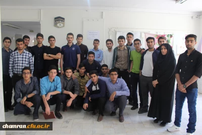 نمایشگاه آثار کمک آموزشی دانشجویان رشته کودکان استثنایی به مناسبت هفته آموزش