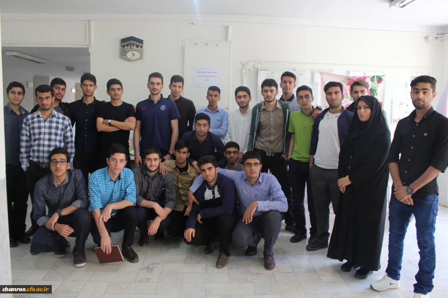 نمایشگاه آثار کمک آموزشی دانشجویان رشته کودکان استثنایی به مناسبت هفته آموزش 2