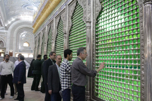 تجدید پیمان همکاران پردیس شهید چمران با آرمان های حضرت امام خمینی 2