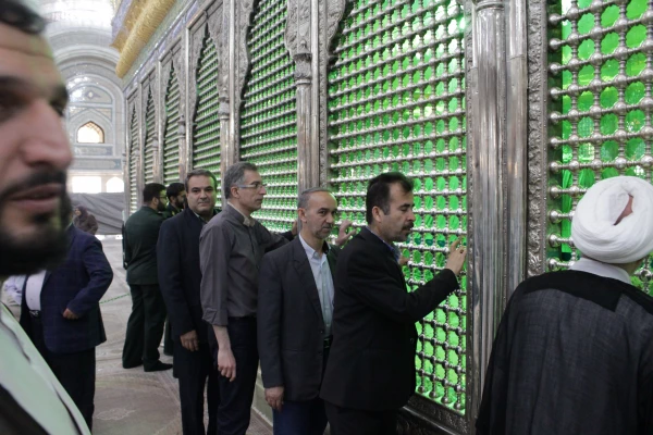 تجدید پیمان همکاران پردیس شهید چمران با آرمان های حضرت امام خمینی 3