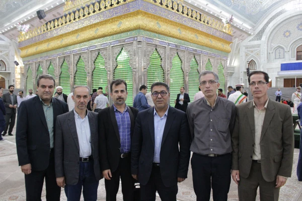 تجدید پیمان همکاران پردیس شهید چمران با آرمان های حضرت امام خمینی 5