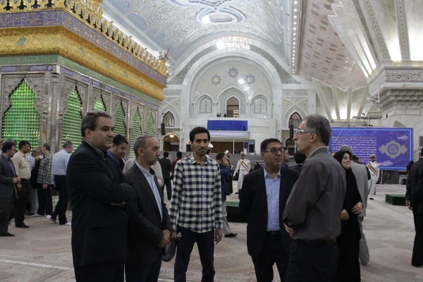 تجدید پیمان همکاران پردیس شهید چمران با آرمان های حضرت امام خمینی 7