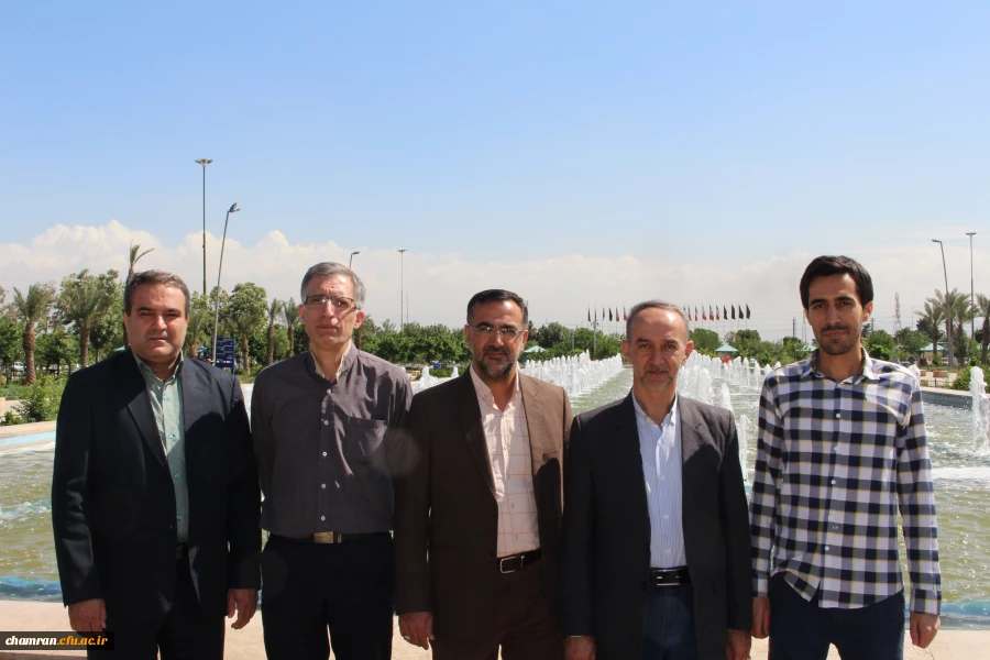 تجدید پیمان همکاران پردیس شهید چمران با آرمان های حضرت امام خمینی 9