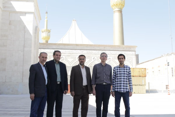 تجدید پیمان همکاران پردیس شهید چمران با آرمان های حضرت امام خمینی 10