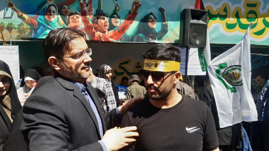 حضور اعضای پردیس شهید چمران در راهپیمایی روز قدس
 4