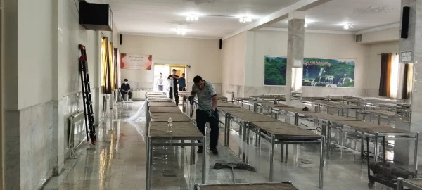 نظافت سالن غذاخوری پردیس شهید چمران 9