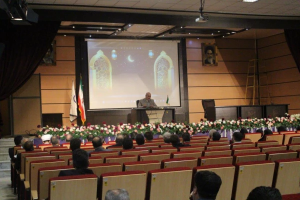 نشست هم اندیشی روسای پردیس ها و مراکز استان تهران 3