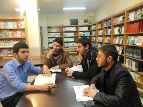 تصاویری از کتابخانه پردیس شهید چمران 9