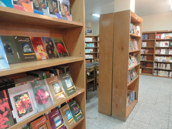 تصاویری از کتابخانه پردیس شهید چمران 13