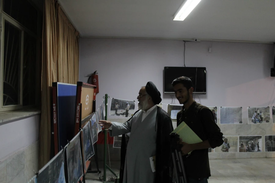 برنامه یادواره شهدای منا و نمایشگاه عکس جهادی 4