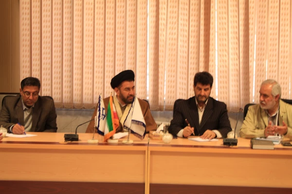 نشست شورای فرهنگی پردیس شهید چمران و مراکز تابعه 3