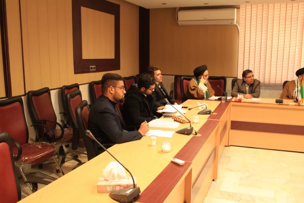 نشست شورای فرهنگی پردیس شهید چمران و مراکز تابعه 7