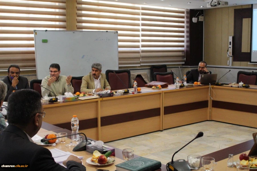 نشست برنامه ریزی امور آموزشی سال جدید پردیس ها و مراکز استان تهران 10