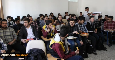 پخش شیرینی و ابراز حمایت از حمله موشکی به رژیم صهیونیستی 