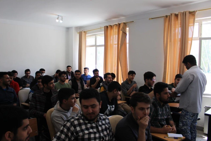 پخش شیرینی و ابراز حمایت از حمله موشکی به رژیم صهیونیستی  12