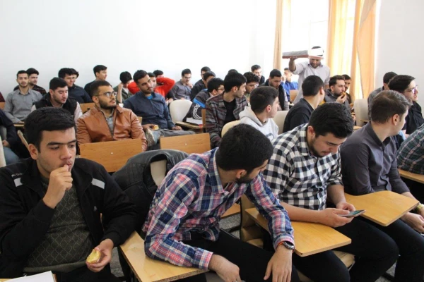 پخش شیرینی و ابراز حمایت از حمله موشکی به رژیم صهیونیستی  13