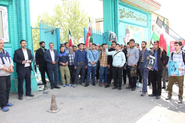 تجمع در حمایت از مجاهدات سربازان اسلام در پاسخ به رژیم خبیث صهیونیستی
 12