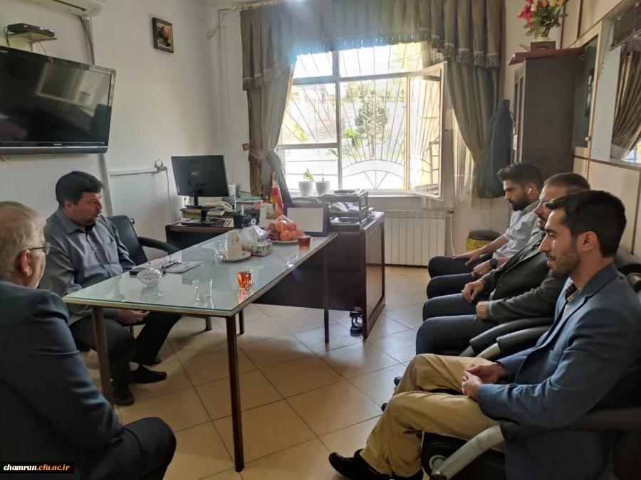 جلسه: راه اندازی نهایی سامانه ورود و خروج دانشجویان 2