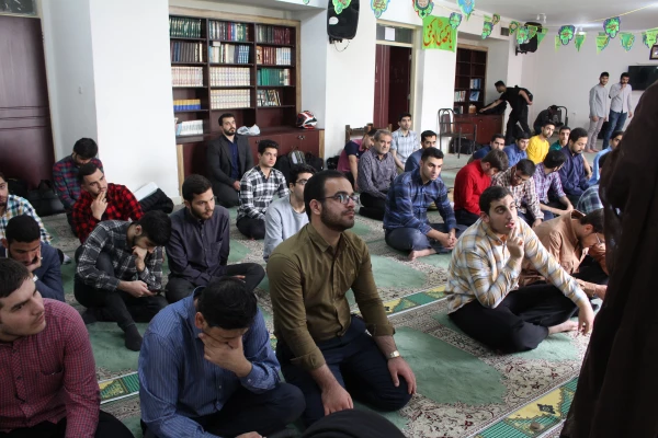 سخنرانی درباره اهمیت حمله موشکی ایران به رژیم صهیونیستی 7