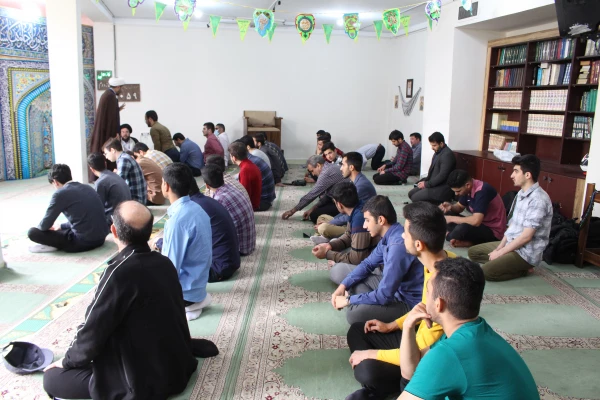 سخنرانی درباره اهمیت حمله موشکی ایران به رژیم صهیونیستی 8