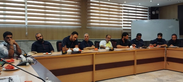 نشست همکاران حوزه خدمات و آشپزخانه 9