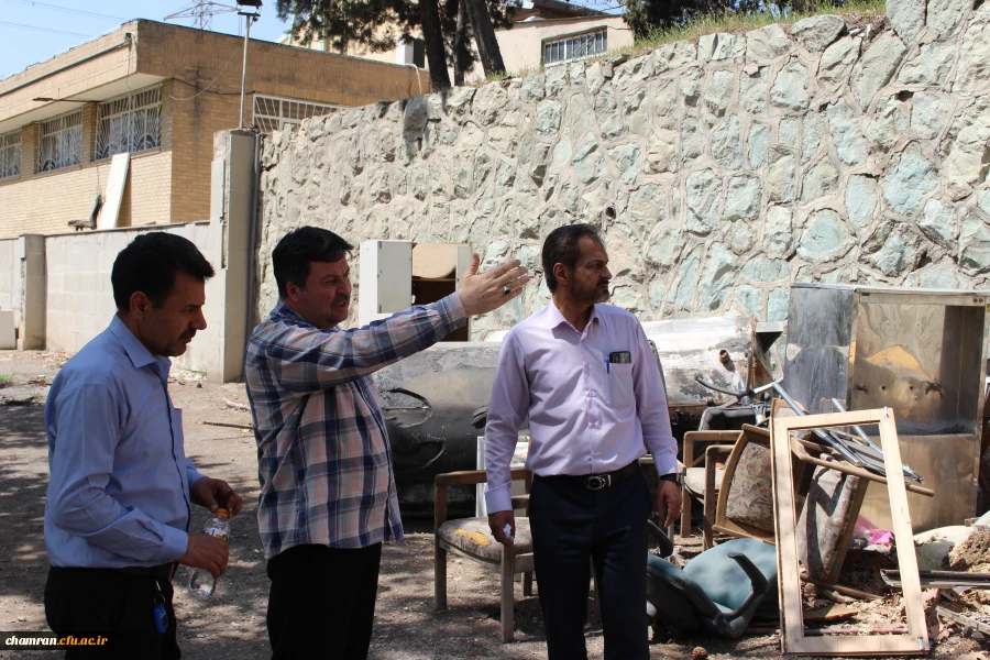 حضور میدانی معاون توسعه منابع از محوطه پردیس شهید چمران 4