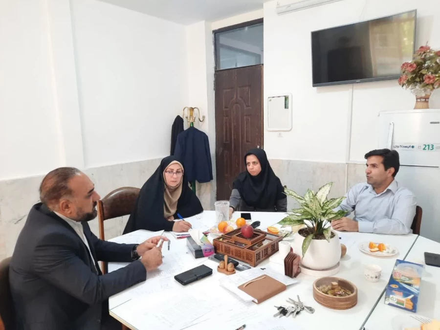 نشست تدوین برنامه حوزه آموزش پردیس شهید چمران 3