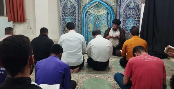 محفل انس با قرآن و تفسیر آیات قرآن کریم در نمازخانه پردیس شهید چمران 2