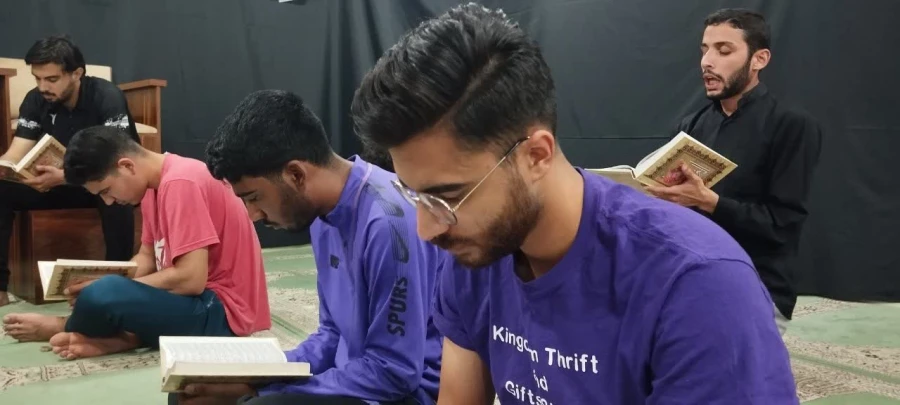 محفل انس با قرآن و تفسیر آیات قرآن کریم در نمازخانه پردیس شهید چمران 4