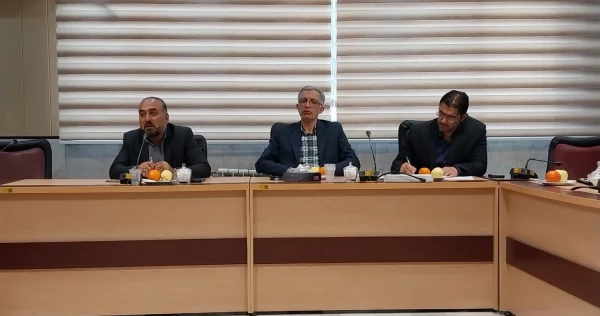 نشست تشکل های دانشجویی با معاونت آموزشی، پژوهشی و فرهنگی
 2