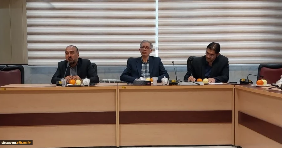 نشست تشکل های دانشجویی با معاونت آموزشی، پژوهشی و فرهنگی
 2