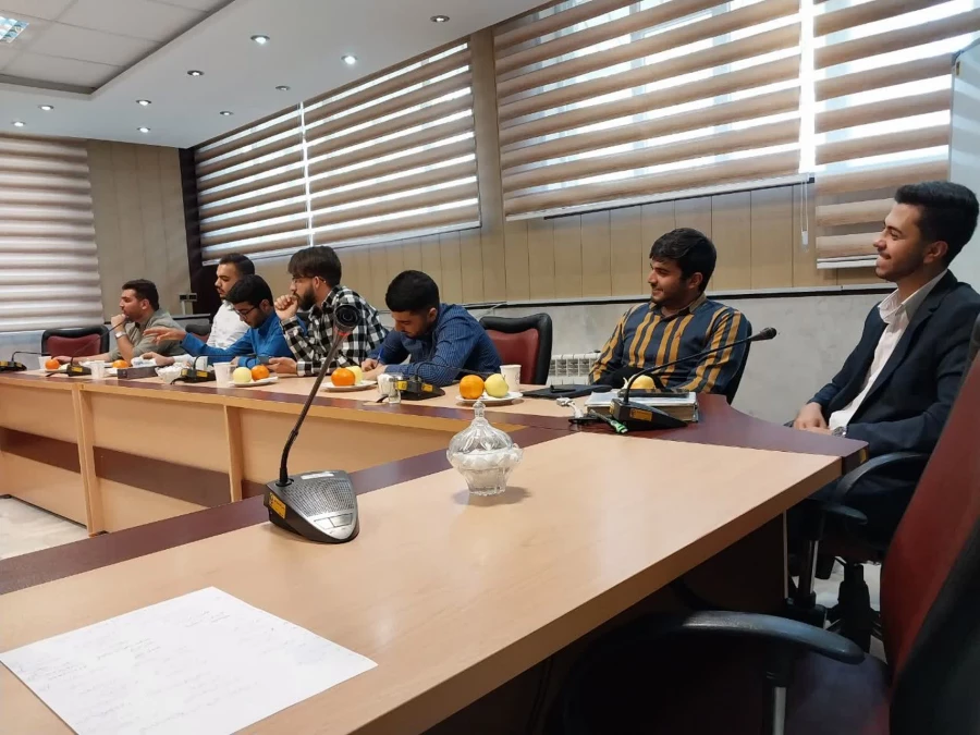 نشست تشکل های دانشجویی با معاونت آموزشی، پژوهشی و فرهنگی
 2