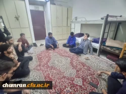 دیدار دکتر علی فرهادیان با دانشجویان خوابگاهی 
 4