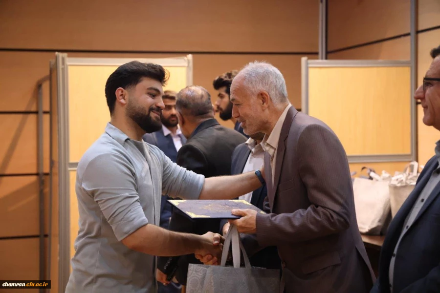 جشن بزرگداشت روز معلم در  پردیس شهید چمران  12