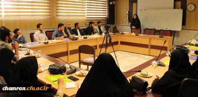 نشست تخصصی ادبی با عنوان (چرا ادبیات ...؟)