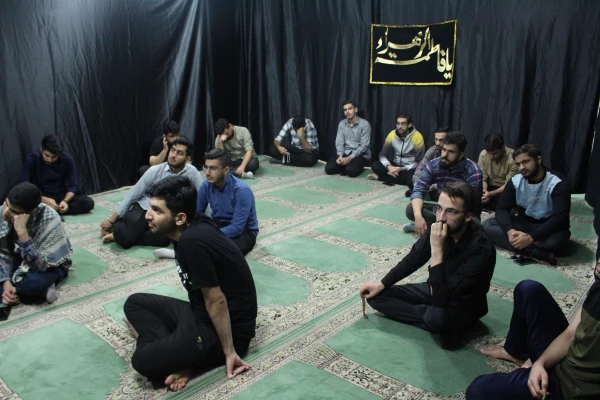 هیئت هفتگی به یاد معلم شهید غلامرضا هوریار 4
