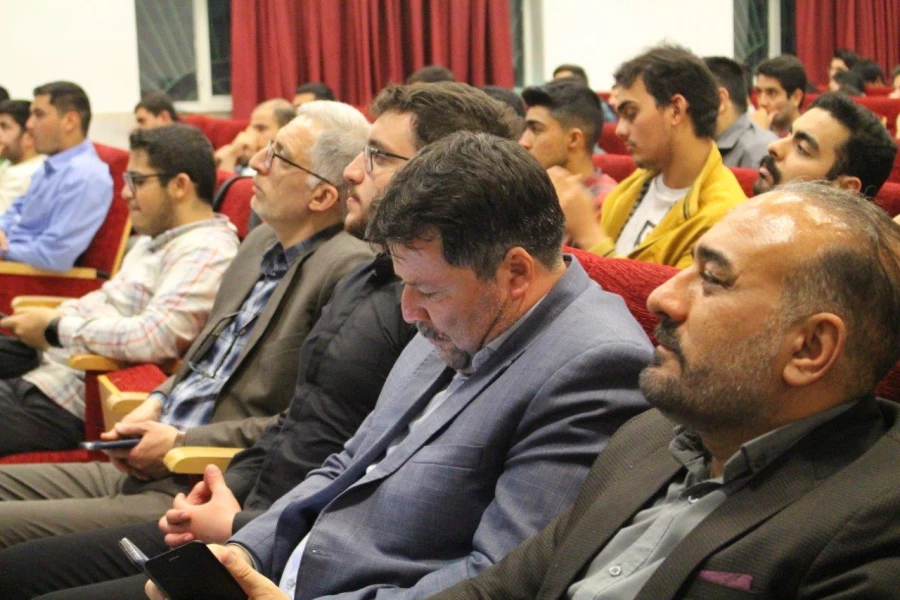 نشست توجیهی و پرسش و پاسخ درباره مسائل گزینش 9