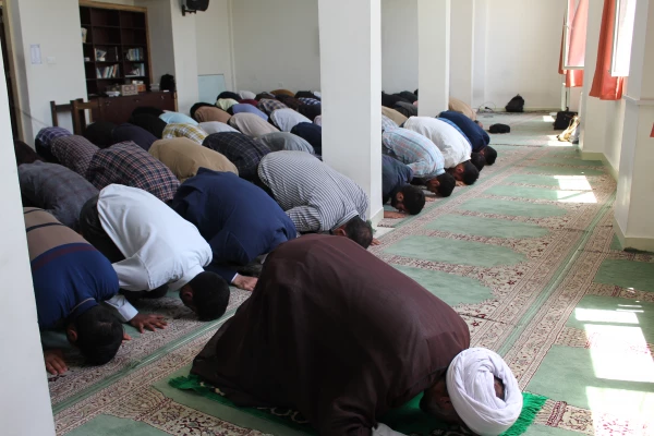 نماز جماعت عصر - ۲۹ اردیبهشت ۱۴۰۳ 5